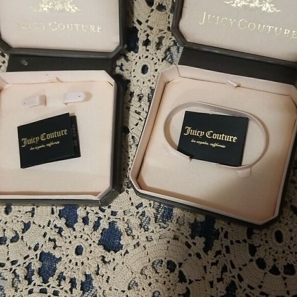2 Juicy Couture Empty Jewelry Boxes 3.5x3.5 in great condition - Picture 5 of 11